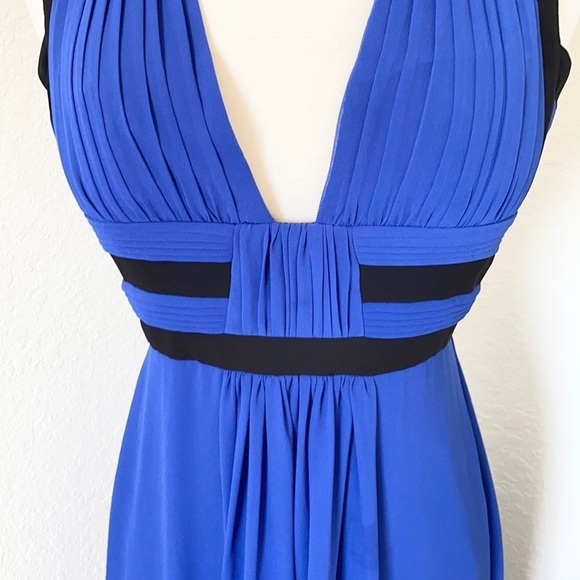 BCBGMaxAzria Margarette Gown - Picture 5 of 8